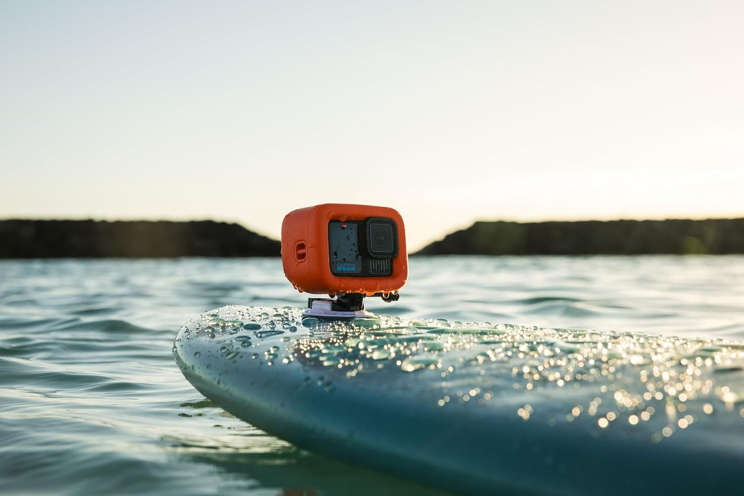 GoPro HERO13 Black - Cámara de acción Resistente al Agua con vídeo 5.3K60, fotografía de 27 MP + compatibilidad con Lentes Serie HB