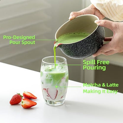 Set japonés de ceremonia de té matcha – kit completo con cuenco, batidor de bambú y accesorios rituales.
