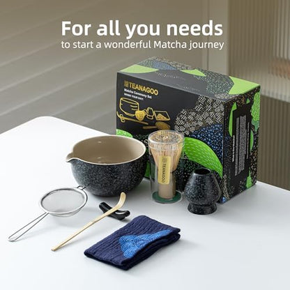 Set japonés de ceremonia de té matcha – kit completo con cuenco, batidor de bambú y accesorios rituales.